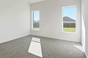 8428 Radiant St, Garland, TX 75043 - Photo 17
