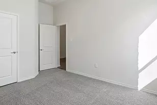 8428 Radiant St, Garland, TX 75043 - Photo 19