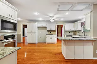 4585 Farm Road 195, Paris, TX 75462 - Photo 11