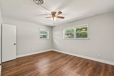 5237 Greene Avenue, Fort Worth, TX 76133 - Photo 9