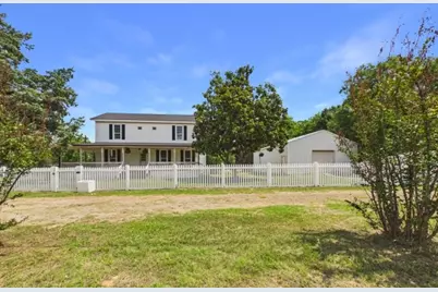 7574 St Hwy 64, Ben Wheeler, TX 75754 - Photo 1