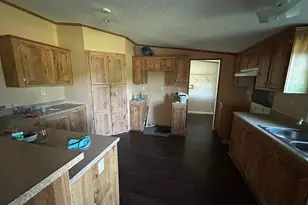6105 Eagle Ct, Joshua, TX 76058 - Photo 11