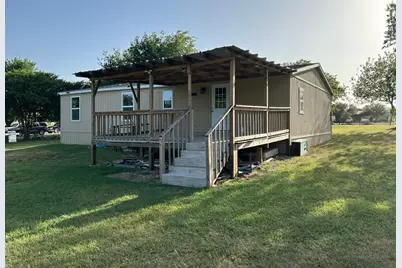 6105 Eagle Court, Joshua, TX 76058 - Photo 3