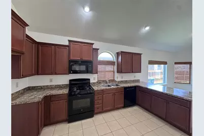 5912 Paluxy Sands Trail, Fort Worth, TX 76179 - Photo 5