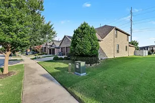 740 Field Crossing, Little Elm, TX 76227 - Photo 3