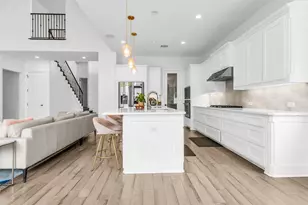 13283 Secretariat Blvd, Frisco, TX 75035 - Photo 9