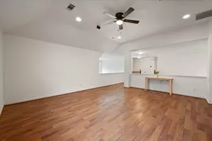 6945 Shoreview Dr, Grand Prairie, TX 75054 - Photo 27