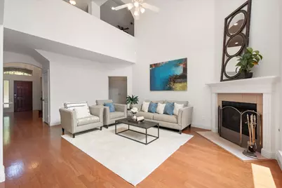 6945 Shoreview Drive, Grand Prairie, TX 75054 - Photo 5