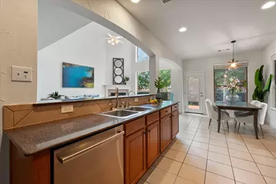 6945 Shoreview Drive, Grand Prairie, TX 75054 - Photo 17