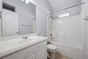 9025 Riverfalls Dr, Fort Worth, TX 76118 - Photo 25