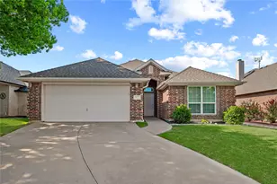 9025 Riverfalls Dr, Fort Worth, TX 76118 - Photo 3