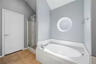 9025 Riverfalls Dr, Fort Worth, TX 76118 - Photo 27