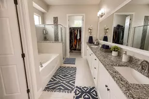 2231 English Ivy Rd, Frisco, TX 75033 - Photo 9