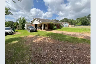 908 Birch Street, Palestine, TX 75801 - Photo 5