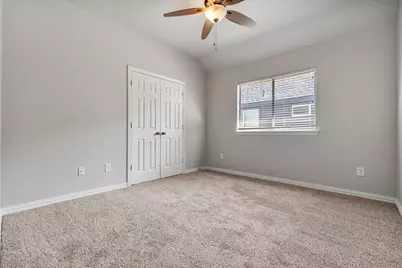 2468 Lakeland Drive, Grand Prairie, TX 75054 - Photo 27