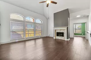 2468 Lakeland Dr, Grand Prairie, TX 75054 - Photo 7