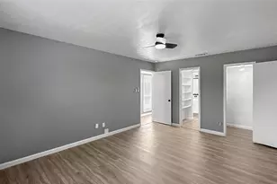 674 W Warrior Trl, Grand Prairie, TX 75052 - Photo 9