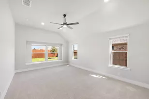 1006 Goldenrod Dr, Justin, TX 76247 - Photo 17