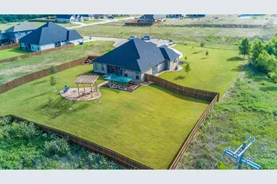 10316 Stockyard Court, Venus, TX 76084 - Photo 37