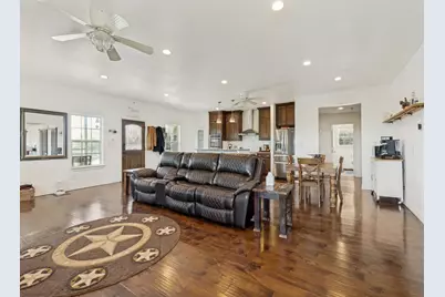 485 Valley View Drive, Azle, TX 76020 - Photo 9
