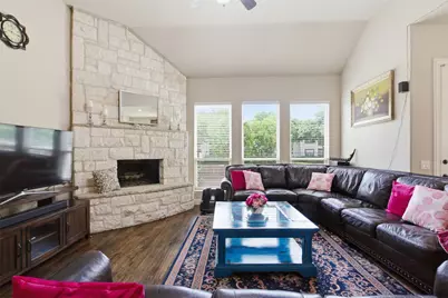 2304 Lynbridge Circle, Plano, TX 75025 - Photo 7