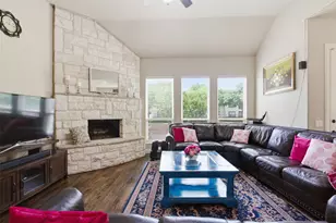 2304 Lynbridge Cir, Plano, TX 75025 - Photo 7