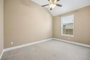 1004 W Bluff Way, Roanoke, TX 76262 - Photo 17