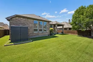 1004 W Bluff Way, Roanoke, TX 76262 - Photo 21