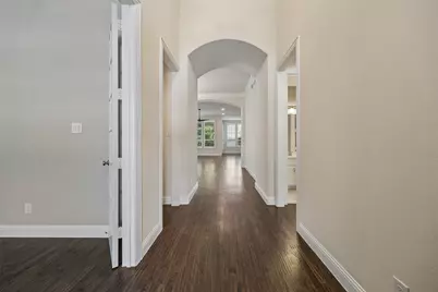 1004 W Bluff Way, Roanoke, TX 76262 - Photo 15