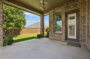 1004 W Bluff Way, Roanoke, TX 76262 - Photo 19