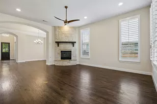 1004 W Bluff Way, Roanoke, TX 76262 - Photo 7