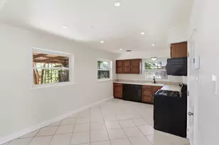 117 Wake Dr, Richardson, TX 75081 - Photo 11
