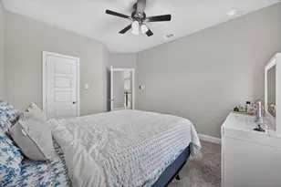 12991 Vinson Dr, Farmers Branch, TX 75234 - Photo 25
