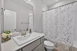 12991 Vinson Dr, Farmers Branch, TX 75234 - Photo 23