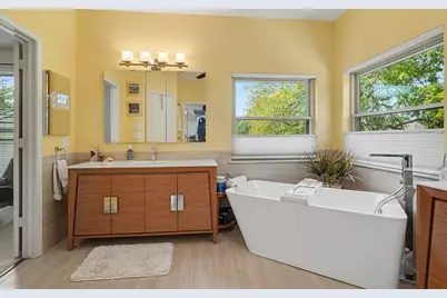 4166 Fair Oaks Drive, Grapevine, TX 76051 - Photo 11