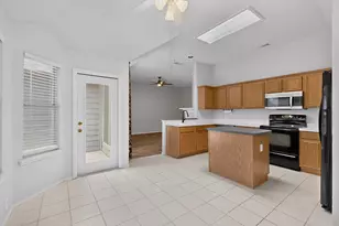 1264 Bedford Ln, Lewisville, TX 75077 - Photo 5