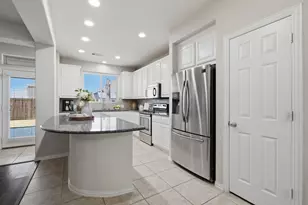 2687 Costa Mesa Dr, Little Elm, TX 75068 - Photo 11