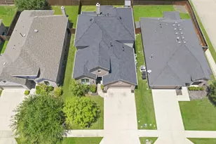 2687 Costa Mesa Dr, Little Elm, TX 75068 - Photo 7