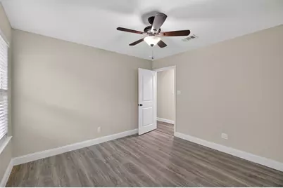 1504 Missouri Avenue, Fort Worth, TX 76104 - Photo 17