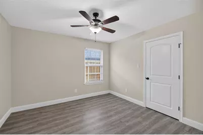 1504 Missouri Avenue, Fort Worth, TX 76104 - Photo 15