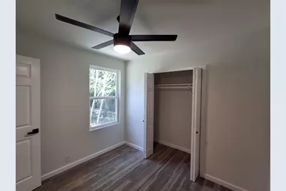2707 Engle Avenue, Dallas, TX 75233 - Photo 9