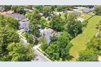 3966 Charleston Park, Tyler, TX 75701 - Photo 3