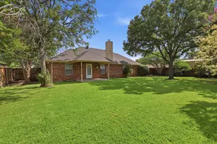 605 Maple Dr, Pilot Point, TX 76258 - Photo 33