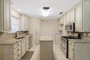 605 Maple Dr, Pilot Point, TX 76258 - Photo 17