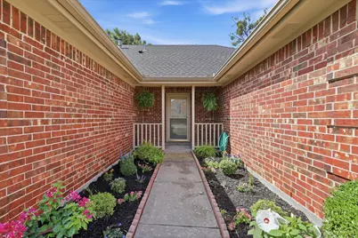 605 Maple Drive, Pilot Point, TX 76258 - Photo 7