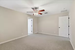 605 Maple Dr, Pilot Point, TX 76258 - Photo 25