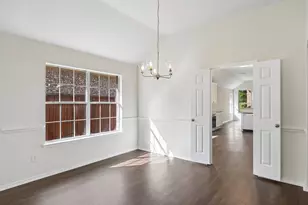 8613 St Andrews Ln, Rowlett, TX 75089 - Photo 9