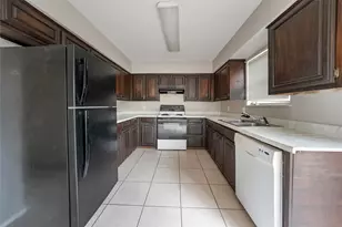 203 S Las Vegas Trail, White Settlement, TX 76108 - Photo 7