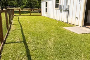 316 Mark St, Hillsboro, TX 76645 - Photo 5