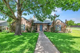 306 Swan Ridge Pl, Duncanville, TX 75137 - Photo 1